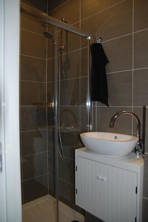 Bed & Breakfast Obrechtstraat Haag Rum bild